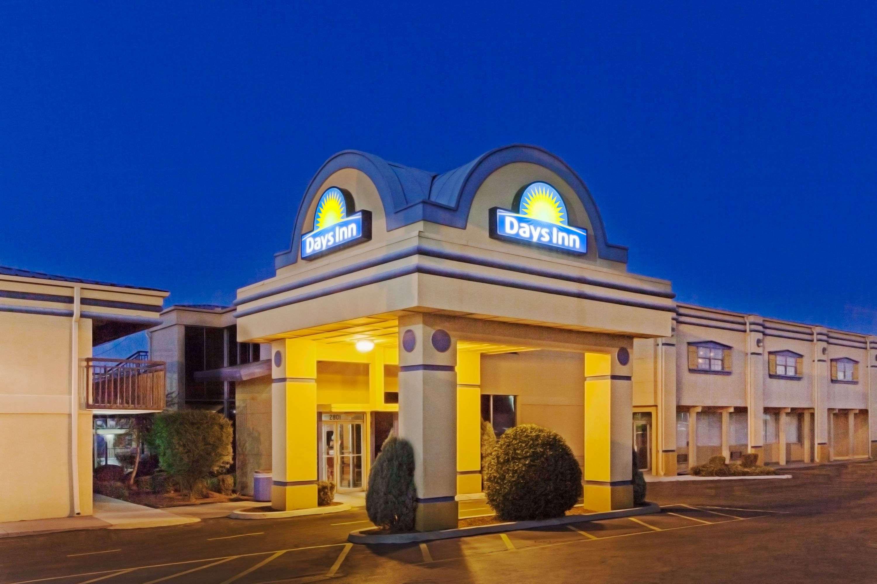 Days Inn By Wyndham Oklahoma City Fairground Ngoại thất bức ảnh