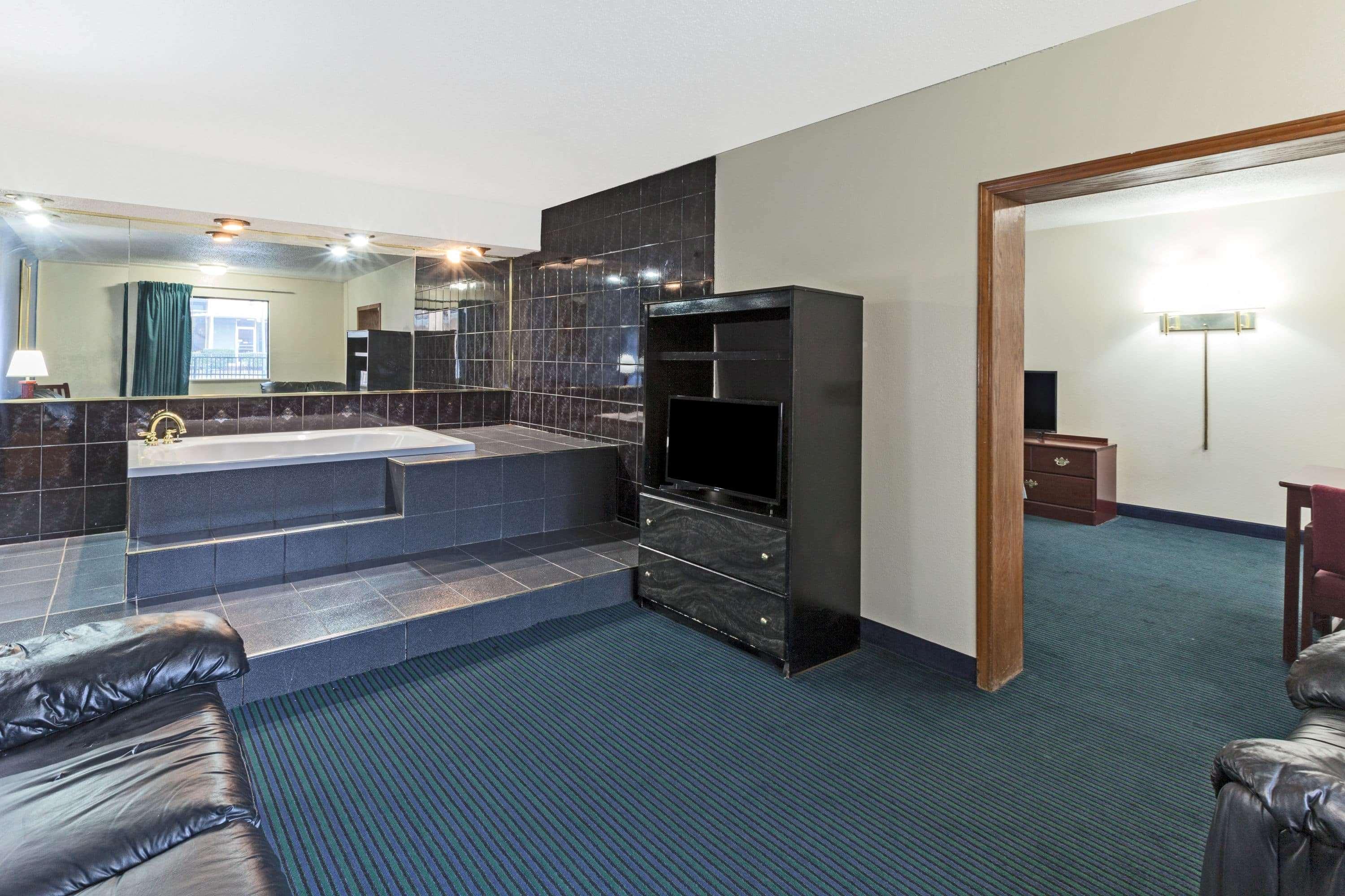 Days Inn By Wyndham Oklahoma City Fairground Ngoại thất bức ảnh