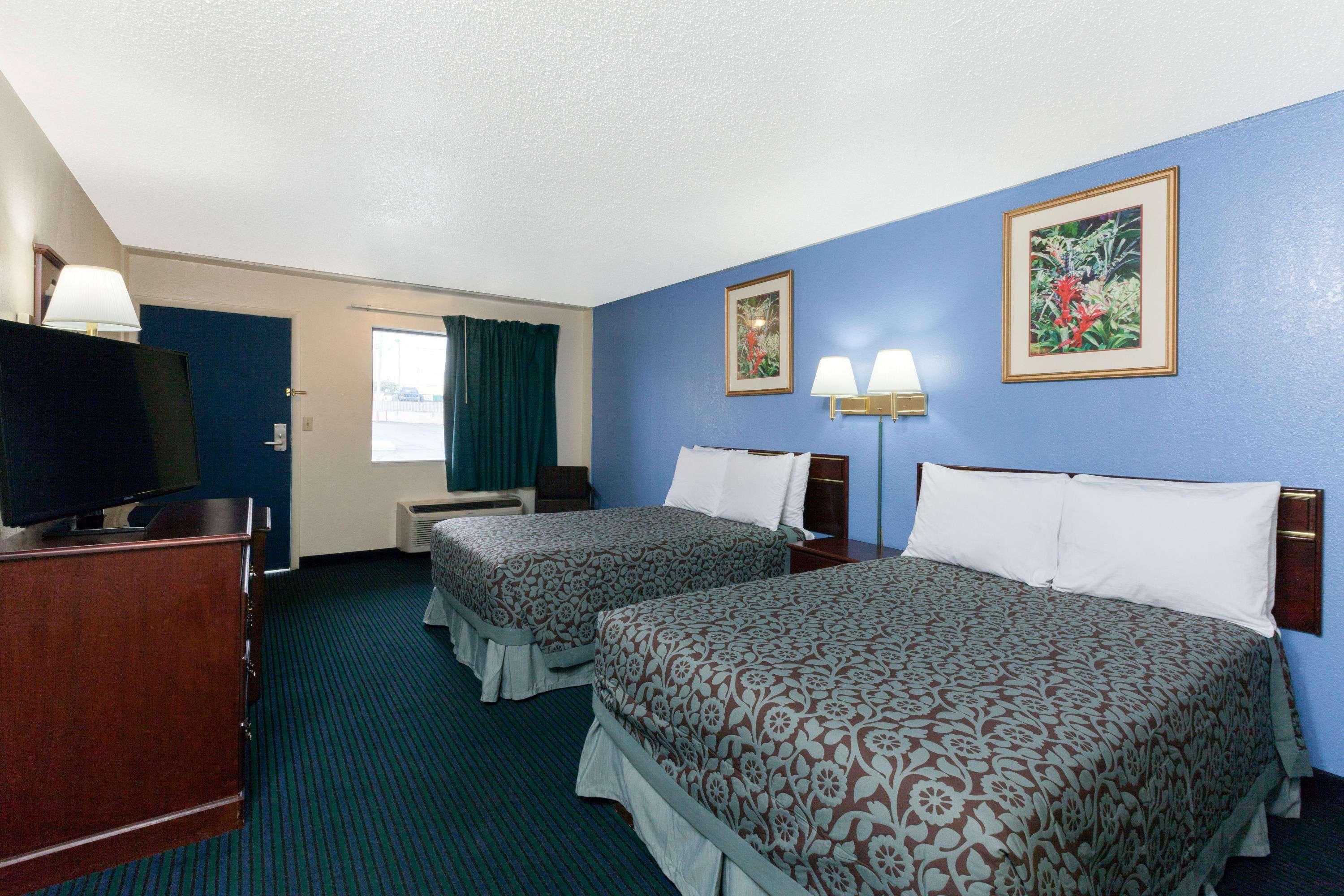 Days Inn By Wyndham Oklahoma City Fairground Ngoại thất bức ảnh