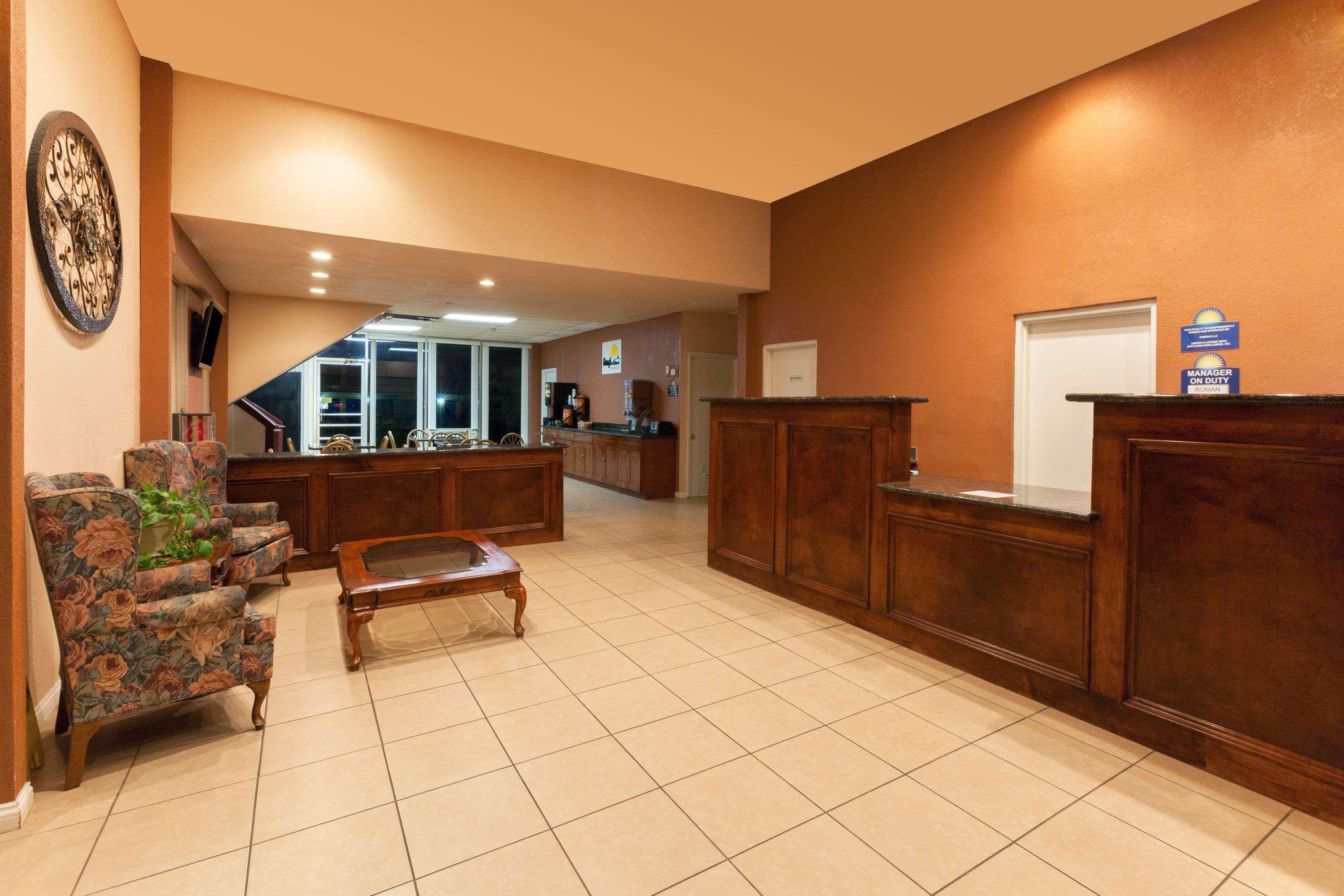 Days Inn By Wyndham Oklahoma City Fairground Ngoại thất bức ảnh