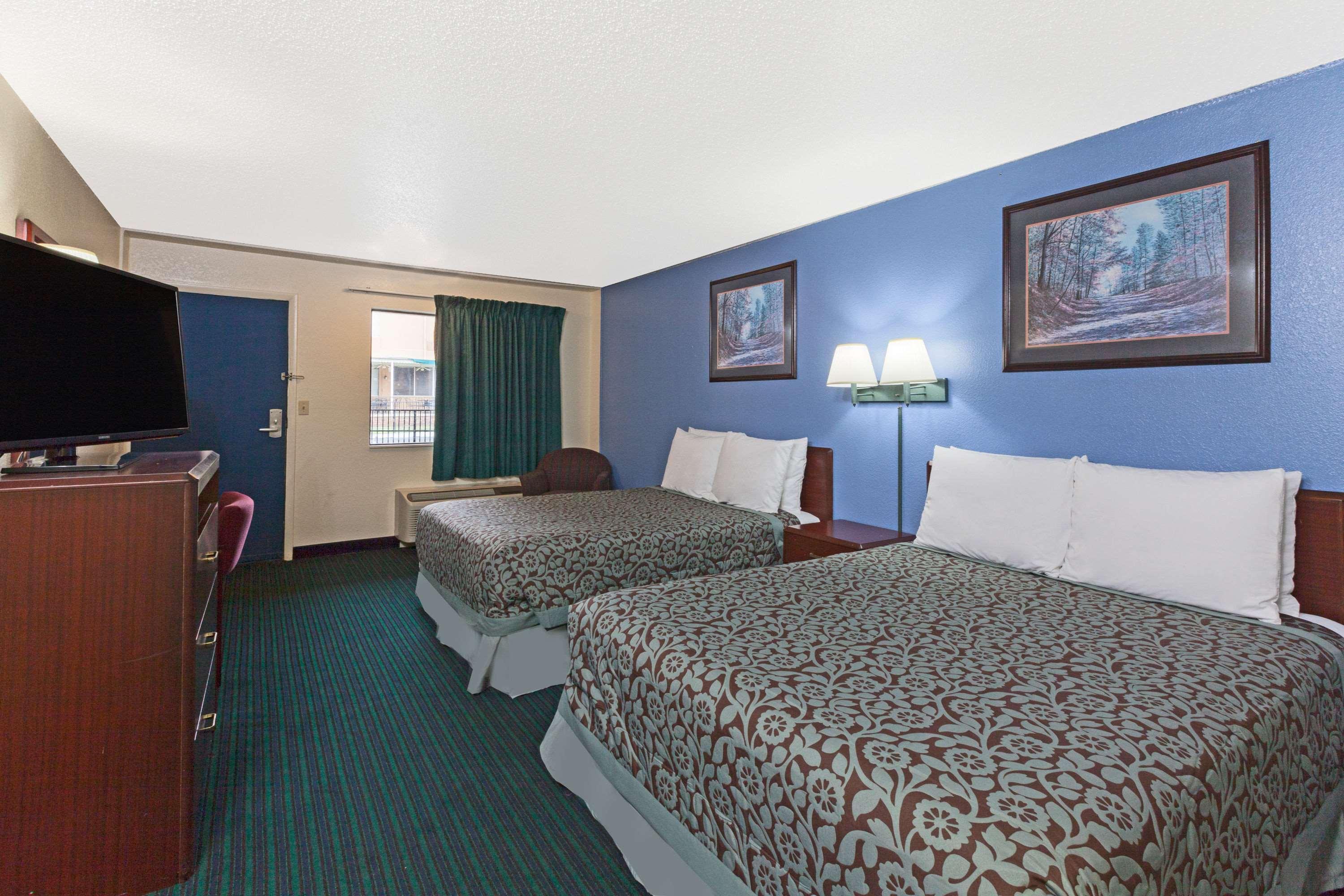 Days Inn By Wyndham Oklahoma City Fairground Ngoại thất bức ảnh